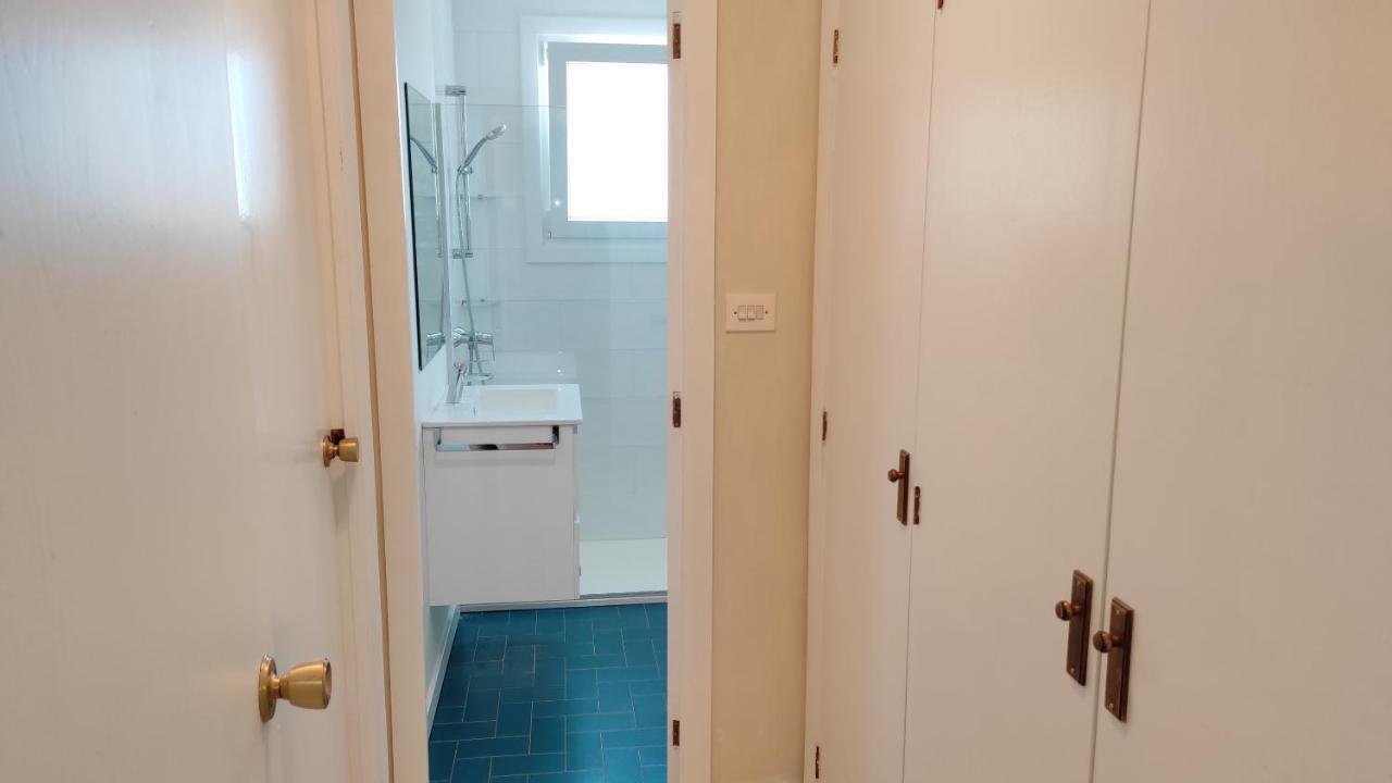 Precioso Piso En Playa America Con Jardin Privado. Нигран Экстерьер фото